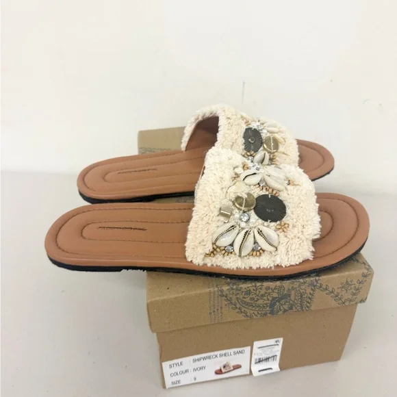 NEW Free People Shipwreck Surf Shell Sandals Size 9 - Picture 2 of 6
